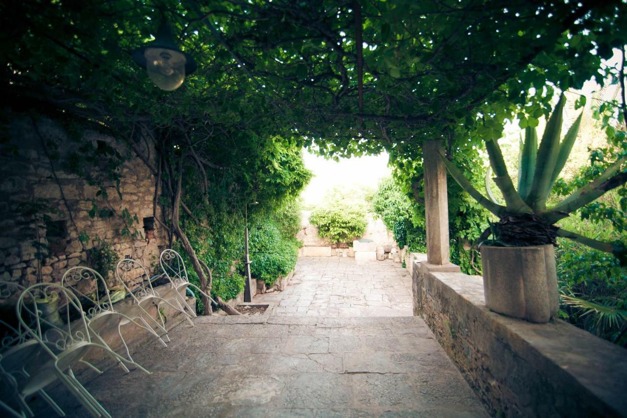 Villa Arboretum Milna  Exterior foto